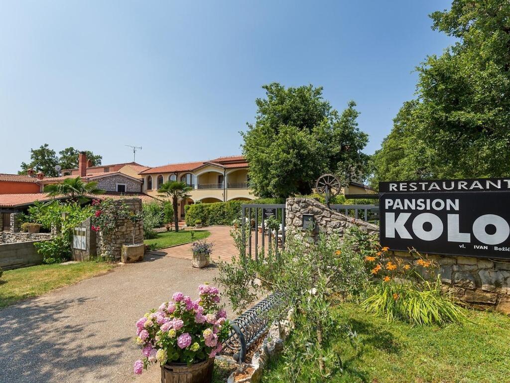 Bed And Breakfast Kolo Adults Only Buzinija Экстерьер фото
