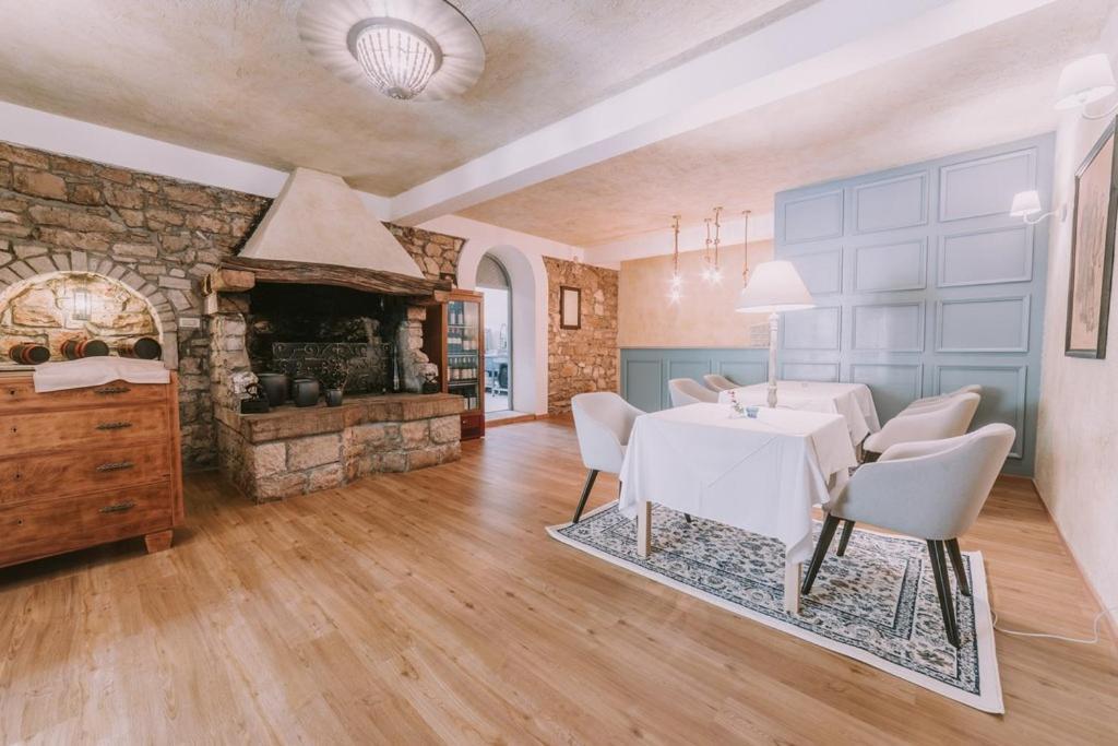 Bed And Breakfast Kolo Adults Only Buzinija Экстерьер фото